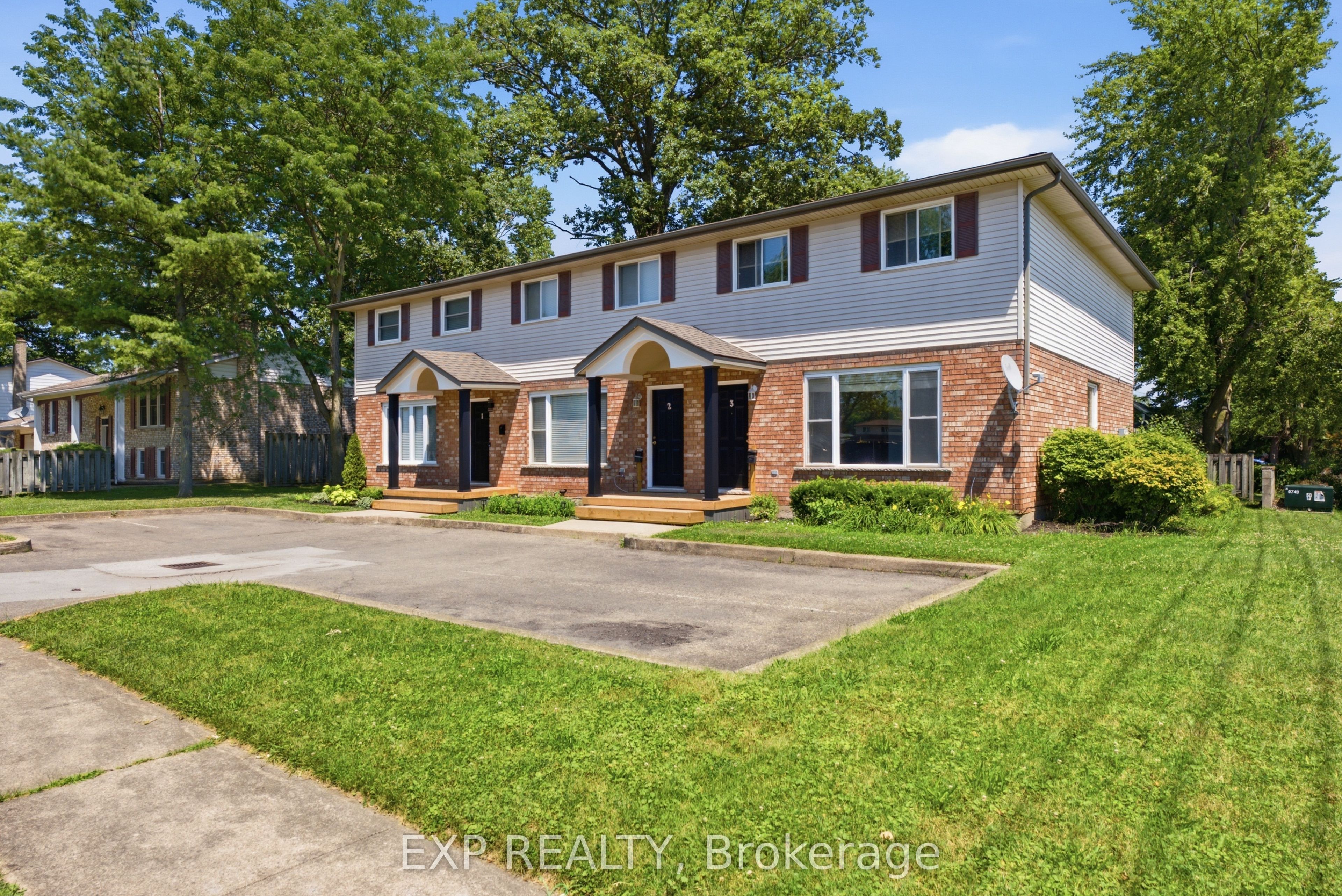 Residential in Niagara Falls 3