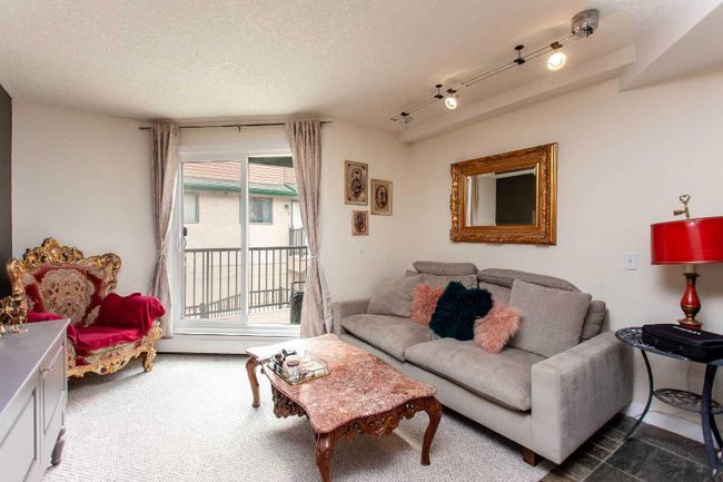 18 - 2400 15 Street Sw, Home with 2 bedrooms, 1 bathrooms and 1 parking in Calgary AB | Image 13