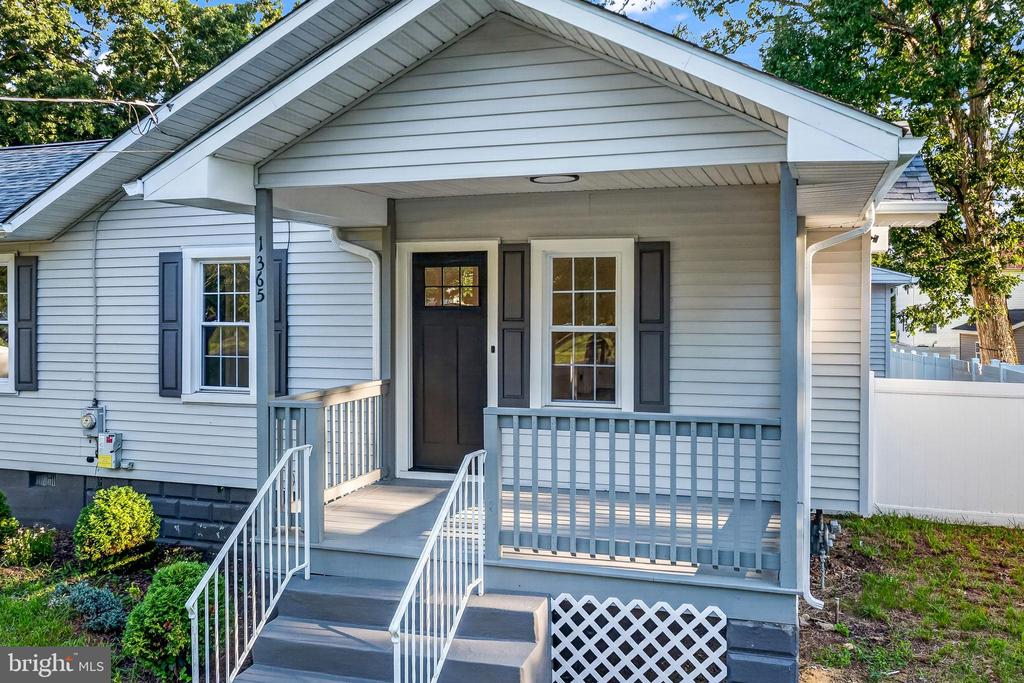 Residential in VINELAND 5