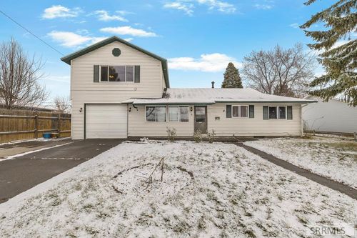 1507 Stanger Dr, Idaho Falls, ID, 83404-5526 | Card Image