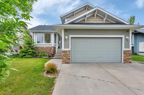 33 Walker Blvd, Red Deer, AB, T4N7E4 | Card Image
