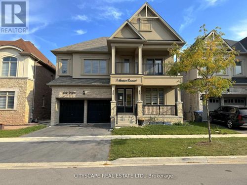 7 Avatar Cres, Brampton, ON, L6P4M3 | Card Image