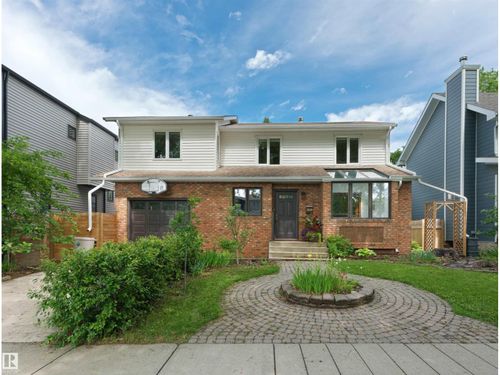 7624 92 Ave Nw, Edmonton, AB, T6C1R4 | Card Image