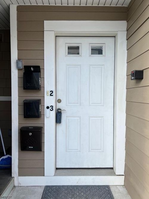 35 2nd St, Fanwood, NJ, 07023-1254 | Card Image