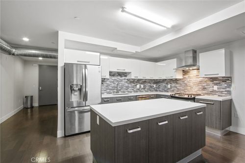 203-433 Pine Ave, Long Beach, CA, 90802-3043 | Card Image