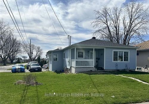 346 13th St W, Cornwall, ON, K6J3H2 | Card Image