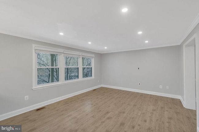 16080 Deer Park Dr, House other with 4 bedrooms, 3 bathrooms and null parking in DUMFRIES VA | Image 9