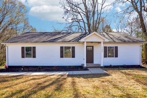 132 Shady Grove Rd, Kings Mountain, NC, 28086-9669 | Card Image