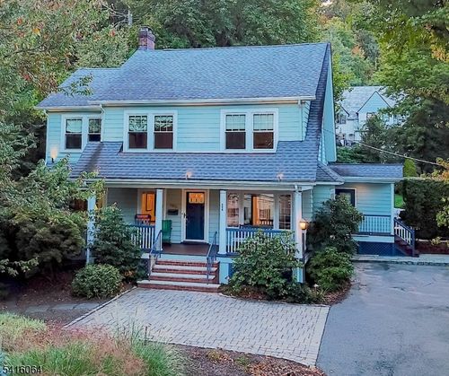 524 Upper Mountain Ave, Montclair, NJ, 07043-1507 | Card Image
