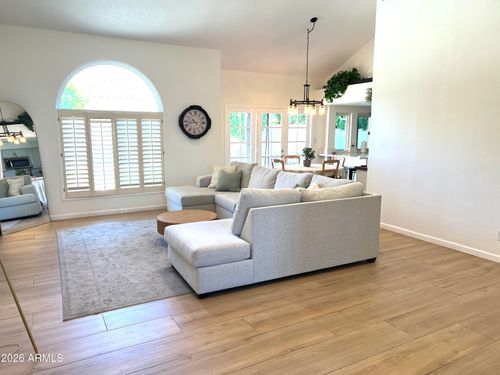8091 E Del Trigo, Scottsdale, AZ, 85258-1751 | Card Image