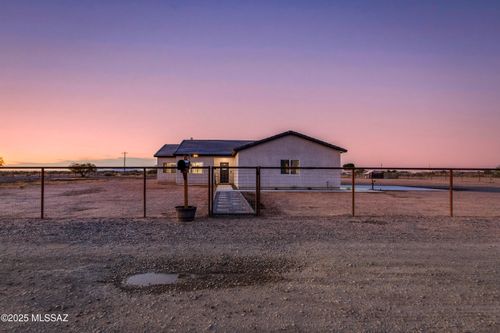 3190 W Gracie Ln, Casa Grande, AZ, 85194-8568 | Card Image