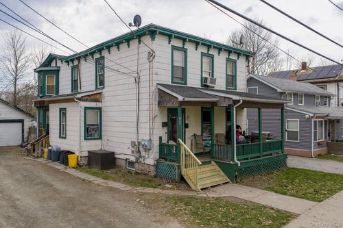 109 Ball St, Port Jervis, NY, 12771-2624 | Card Image