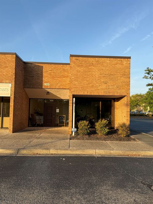 923 Medical Cir, Myrtle Beach, SC, 29572-4116 | Card Image