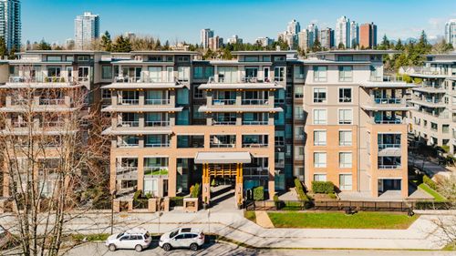 320-7133 14th Ave, Burnaby, BC, V3N0H5 | Card Image