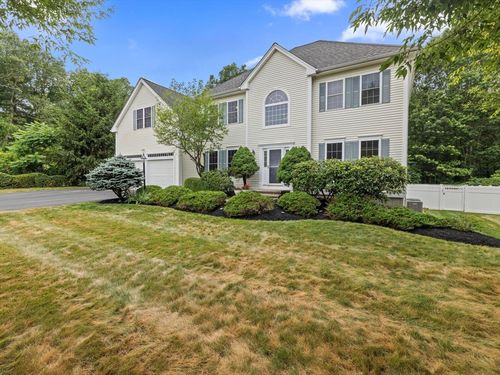 12 Primrose Ln, Westborough, MA, 01581-3658 | Card Image