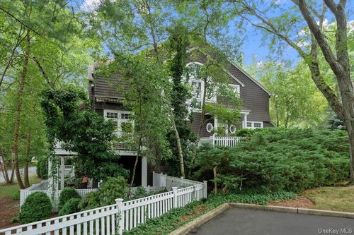 unit-41-10 Old Jackson Ave, Hastings On Hudson, NY, 10706-3235 | Card Image