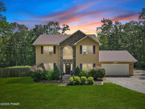 148 Deer Run, Hawley, PA, 18428-4507 | Card Image