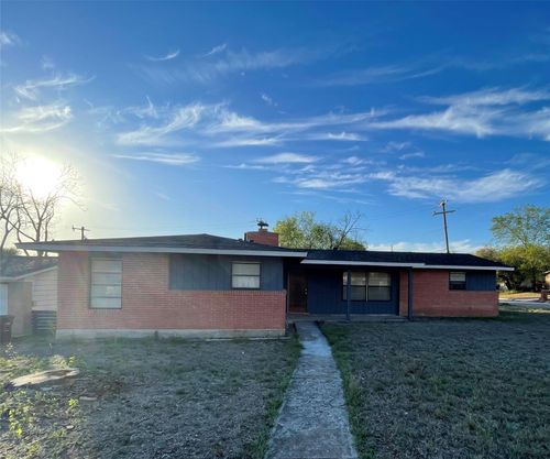 4403 Trailwood Dr, San Antonio, TX, 78228-1837 | Card Image
