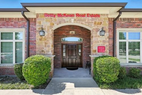 203l-425 Old Newman Road, Frisco, TX, 75036 | Card Image