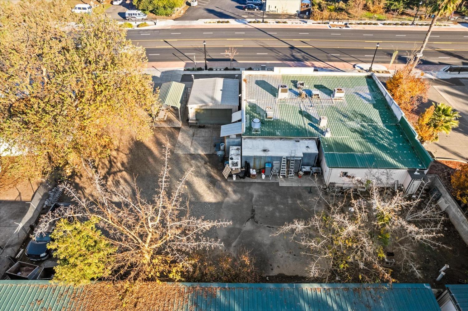 Commercial Sale in Live Oak 5