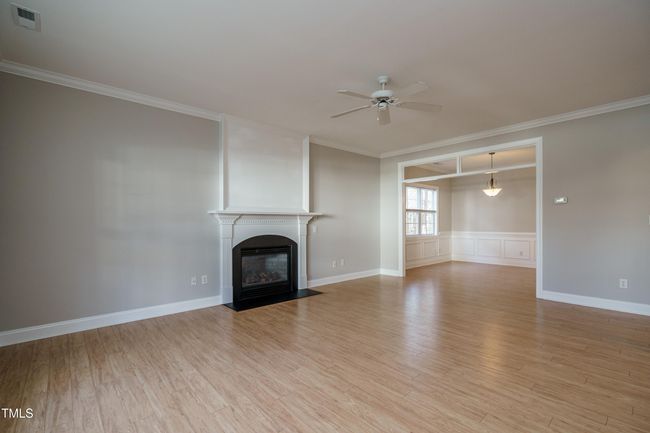 006_ Living Room | Image 6