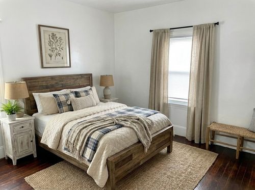 apt-3-49 Carpenter St, Attleboro, MA, 02703-4090 | Card Image