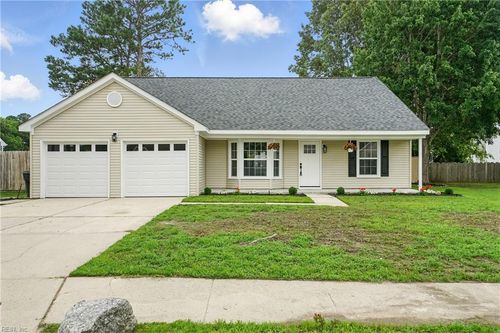 2317 Esplanade Dr, Virginia Beach, VA, 23456-6528 | Card Image