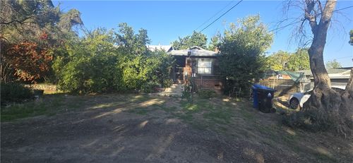 13214 Glenoaks Blvd, Sylmar, CA, 91342-3927 | Card Image