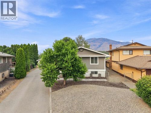 728 Driftwood Pl, Kamloops, BC, V2B7Y5 | Card Image