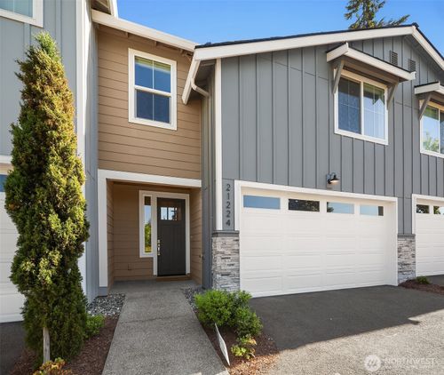 21224 82nd Pl W, Edmonds, WA, 98026-7432 | Card Image
