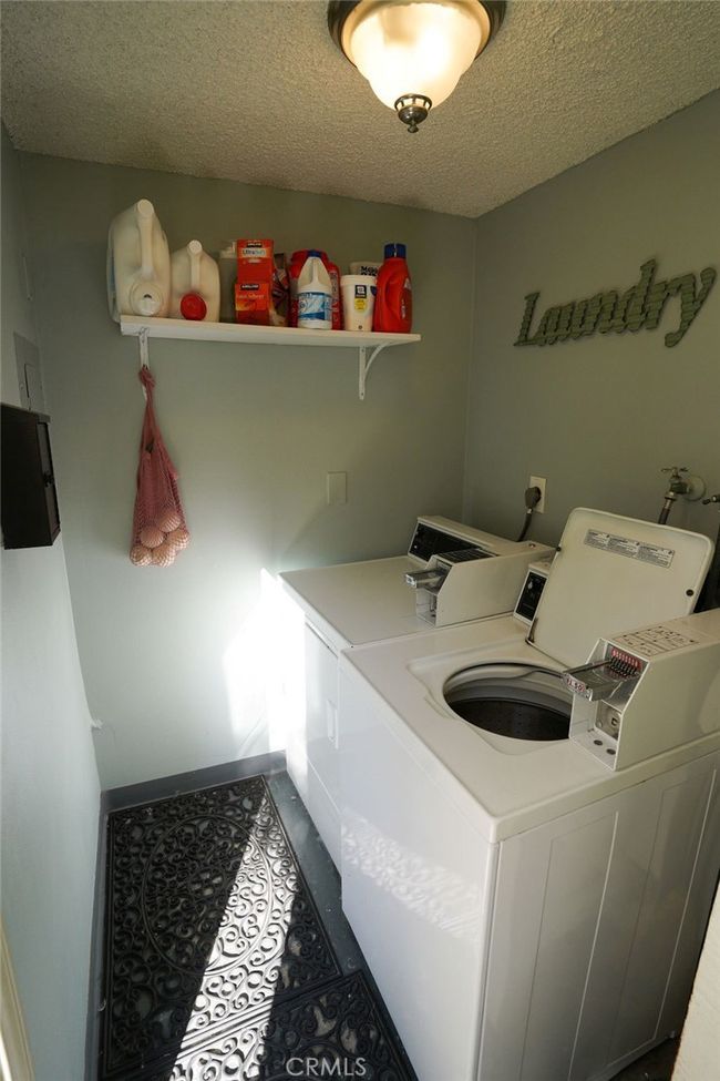 APT-10 - 320 12 Th St, Condo with 2 bedrooms, 1 bathrooms and null parking in Seal Beach CA | Image 28