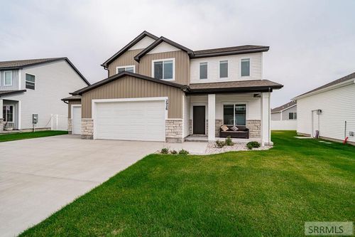 2926 N Curlew Dr, Ammon, ID, 83401-1786 | Card Image