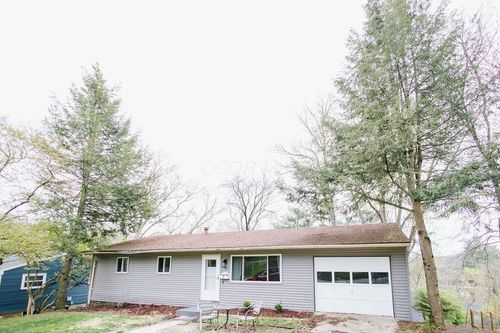 7 W Hills Dr, Athens, OH, 45701-2255 | Card Image