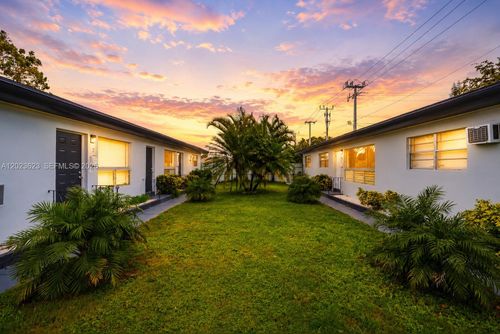 2-2206 Fillmore St, Hollywood, FL, 33020-4450 | Card Image