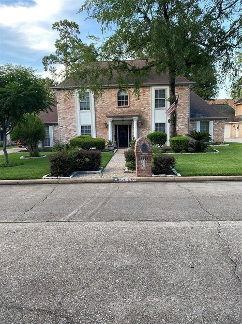 15518 Dawnbrook Dr, Houston, TX, 77068-1920 | Card Image