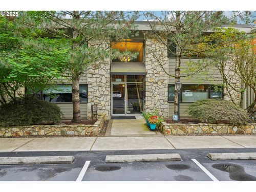 17-1500 Sw Skyline Blvd, Portland, OR, 97221-2538 | Card Image