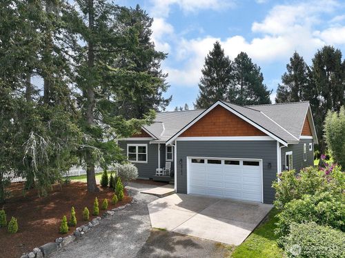 5743 Capt Vancouver Dr, Langley, WA, 98260-9757 | Card Image