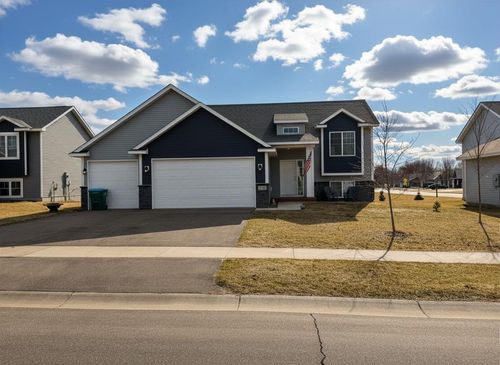 425 Eagle St Nw, Isanti, MN, 55040 | Card Image