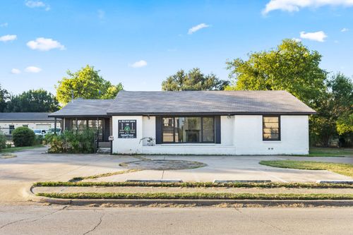 7240 Glenview Dr, Richland Hills, TX, 76180-8612 | Card Image