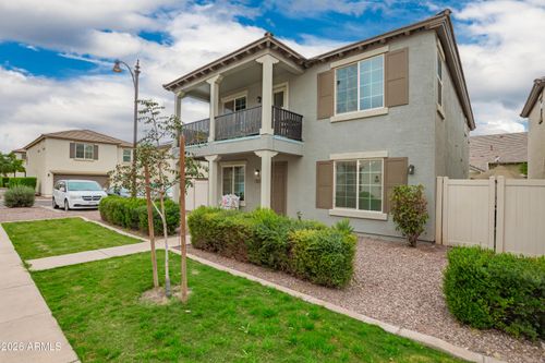 907 S Henry Ln, Gilbert, AZ, 85296-1475 | Card Image