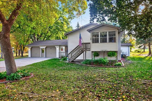 24 Willow Cir, Annandale, MN, 55302-4702 | Card Image