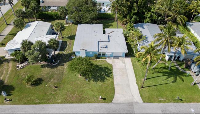 1919 Mimosa Ave, House other with 3 bedrooms, 2 bathrooms and null parking in Fort Pierce FL | Image 4