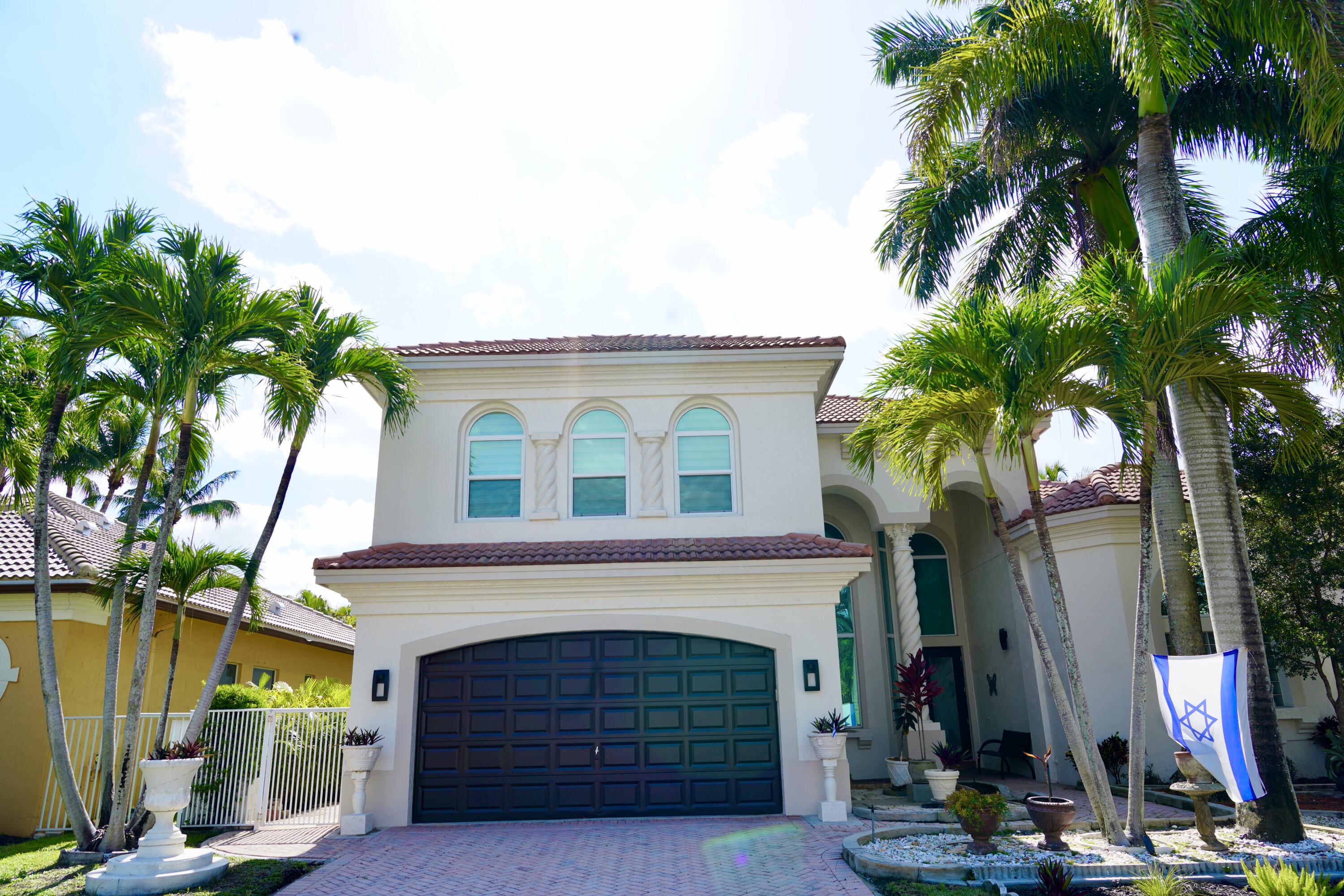 Bella Vista Cir, Boca Raton, FL 33428