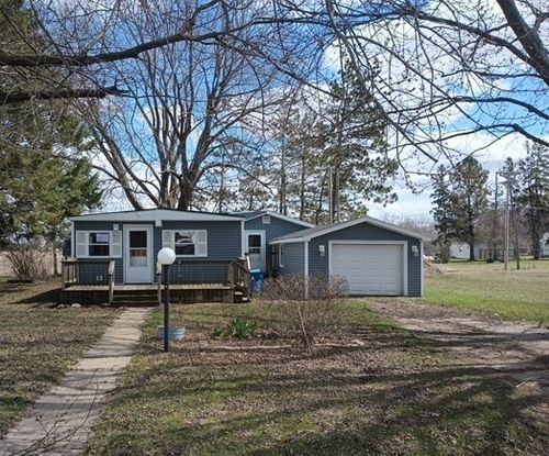 417 Calvert Ave, Chadwick, IL, 61014-9441 | Card Image