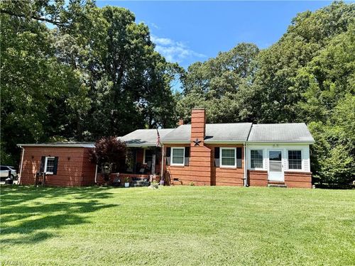 318 Brewer St, Star, NC, 27356-7471 | Card Image