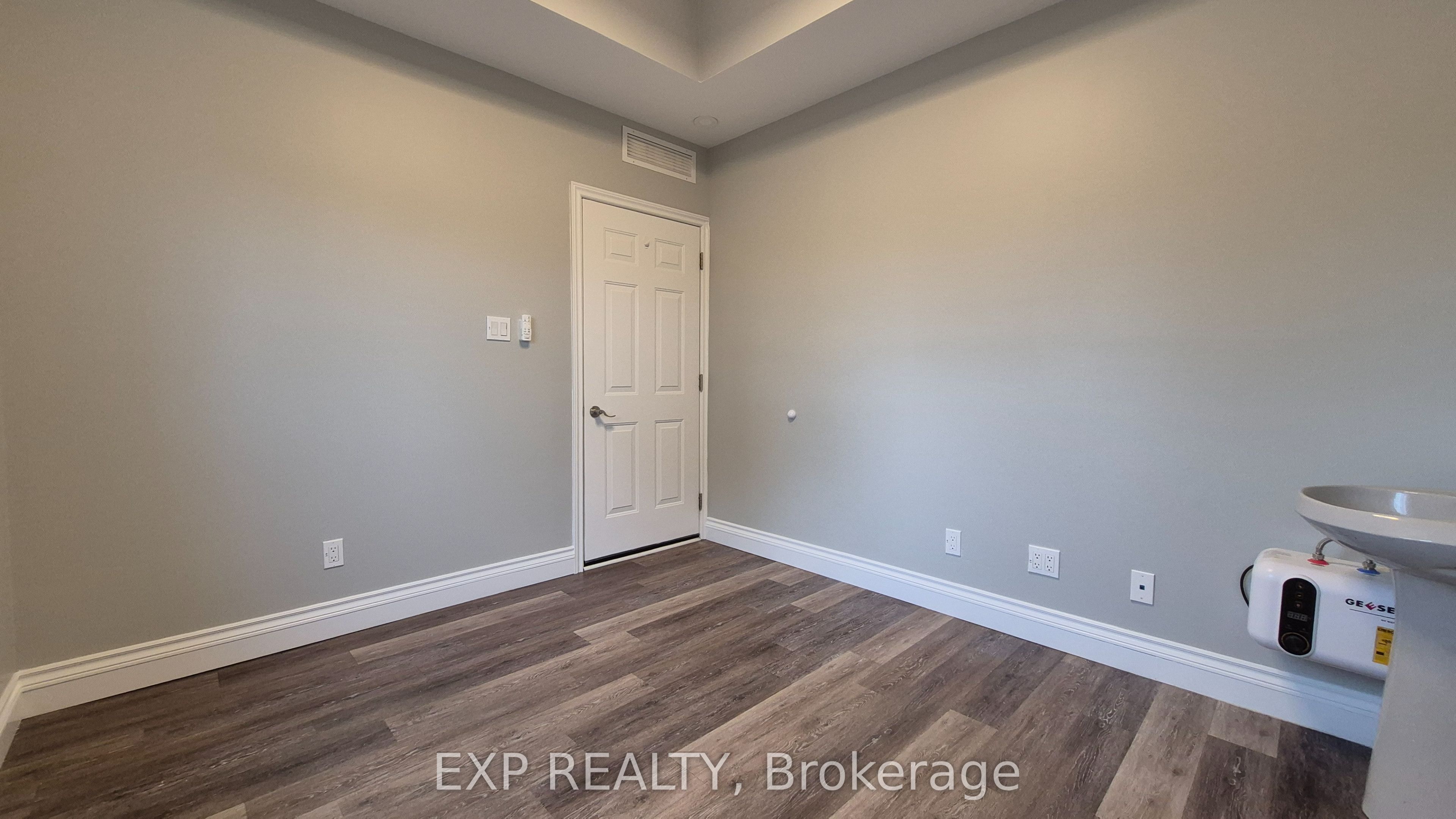 Commercial Lease in Carleton Place 4