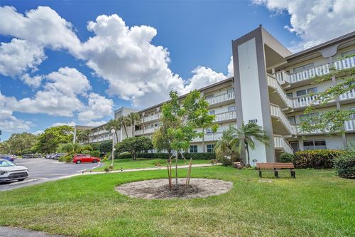 apt-c2-2903 Victoria Cir, Coconut Creek, FL, 33066-1336 | Card Image