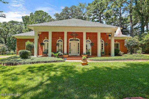 47 Avery Cir, Jackson, MS, 39211-2403 | Card Image