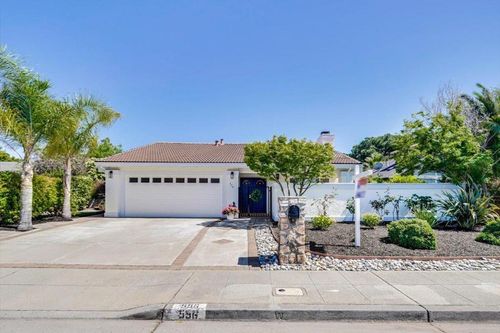 556 Seahorse Ln, Redwood City, CA, 94065 | Card Image