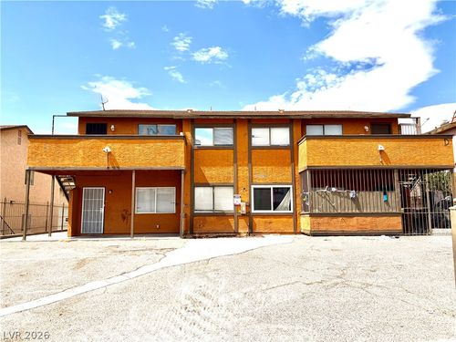 6982 Hopkins Dr, Las Vegas, NV, 89156-6088 | Card Image